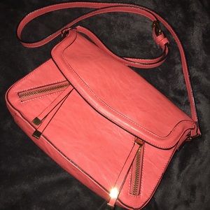 Gianni Bini Crossbody